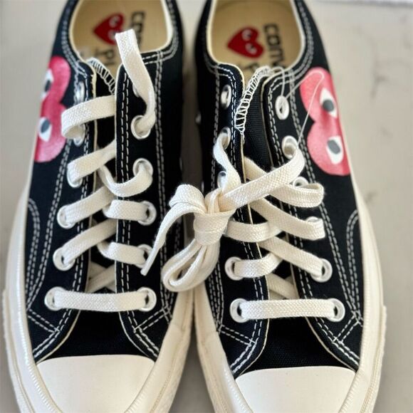 Comme des Garçons PLAY x Converse Low Top Sneakers Black Size: 7 (New) - Picture 1 of 7